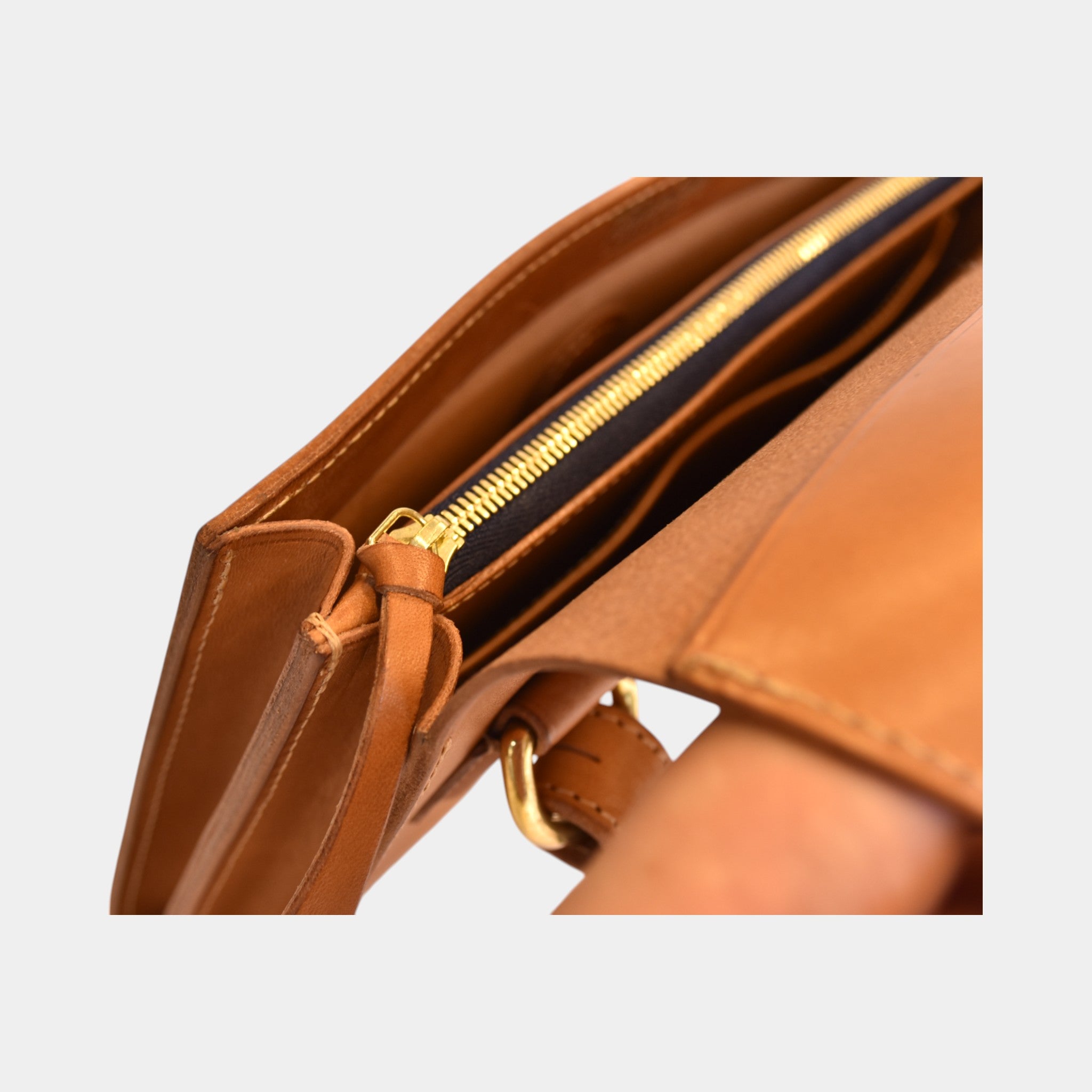 Tasche mit Reissverschluss für Herren aus natur Leder